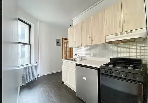 620 East 11 Street #20, Manhattan, NY 10009 apartment_kitchen 1