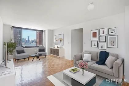 200 Rector Place #17B, Manhattan, NY 10280