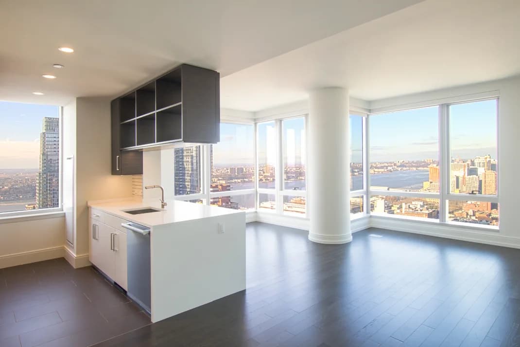 555 10 Avenue #44N, Manhattan, NY 10018 1