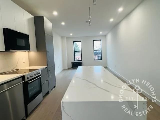 19 Wyckoff Street #5, Brooklyn, NY 11201 1