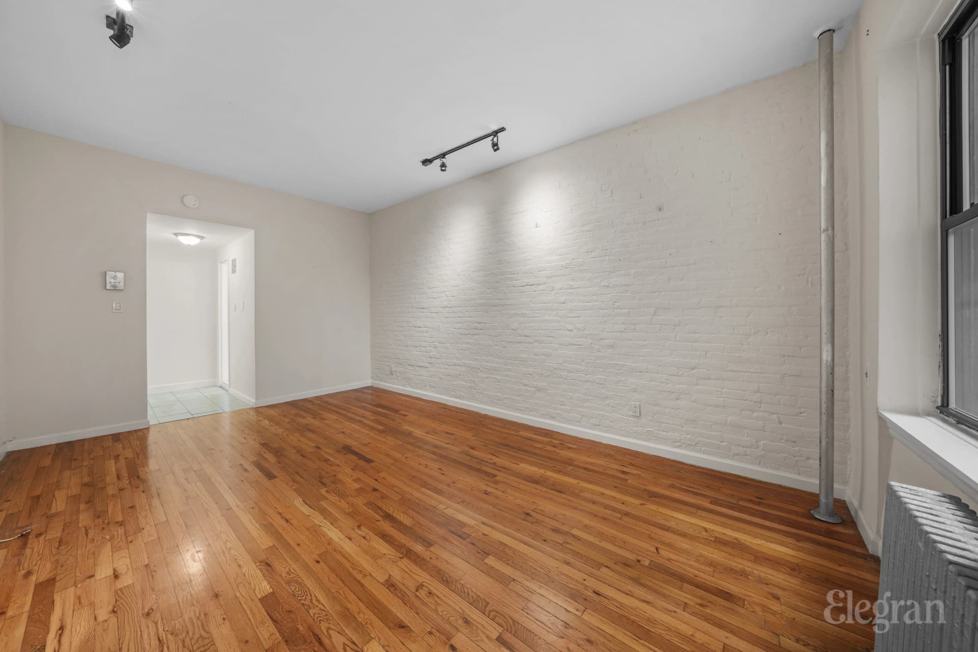 349 East 78 Street #3-C, Manhattan, NY 10075 apartment_living_room 1