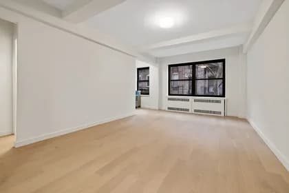 340 East 52 Street #8G, Manhattan, NY 10022