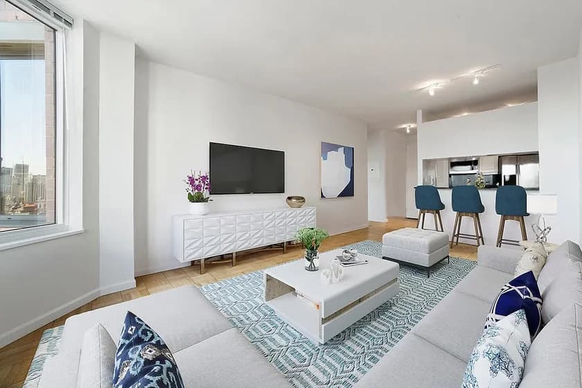 235 East 38 Street #38E, Manhattan, NY 10016 apartment_living_room 1