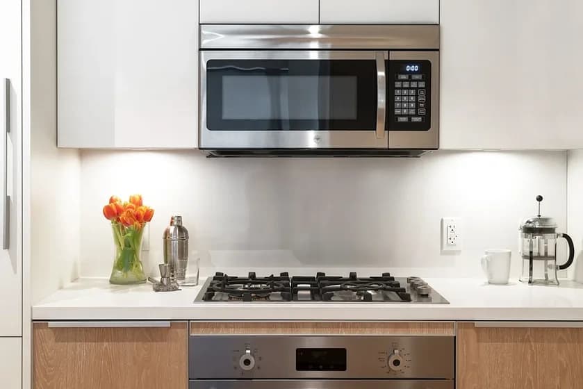 19 Dutch Street #22D, Manhattan, NY 10038 apartment_kitchen 1