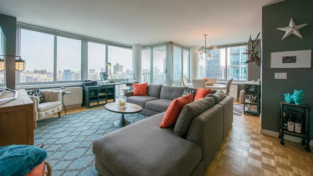 101 West End Avenue #27C, Manhattan, NY 10069 apartment_living_room 1