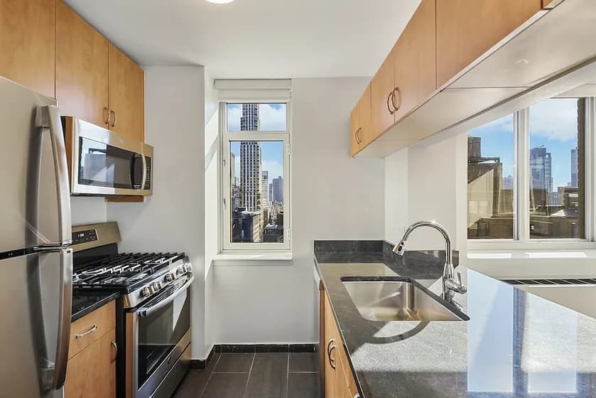 66 West 38 Street #6E, Manhattan, NY 10018 apartment_kitchen 1