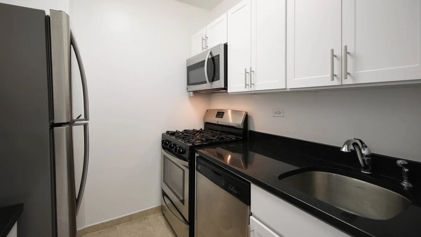 303 East 83 Street #32J, Manhattan, NY 10028 1