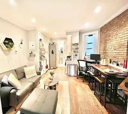 212 East 25 Street #11, Manhattan, NY 10010