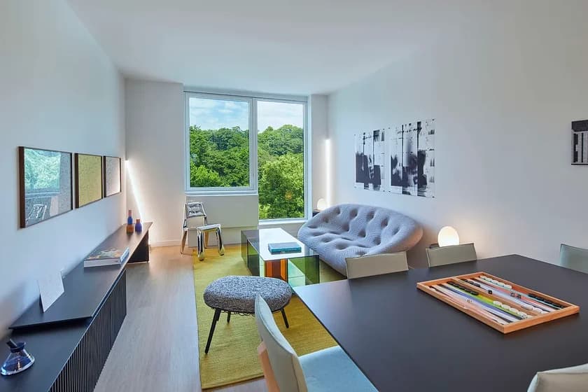 10 West 135 Street #04R, Manhattan, NY 10037 apartment_living_room 1