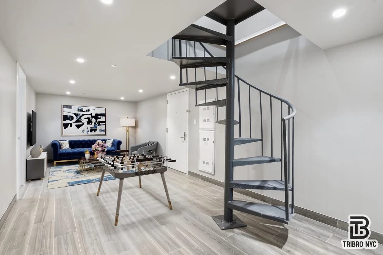 129 Russell Street #1AA, Brooklyn, NY 11222 1