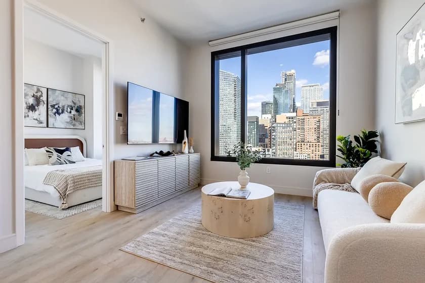 45-19 Davis Street #15G, Queens, NY 11101 apartment_living_room 1