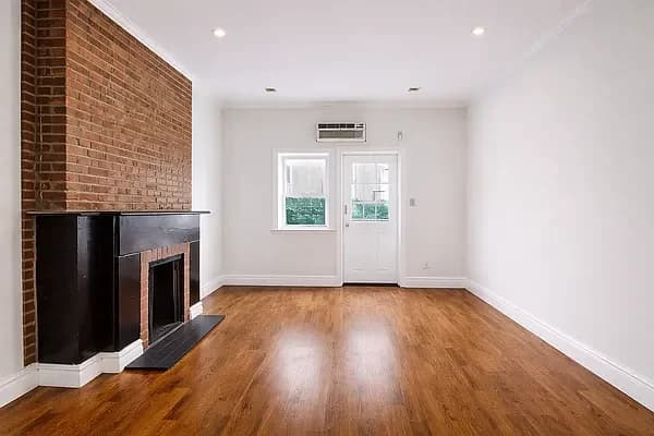 51 Leroy Street #4A, Manhattan, NY 10014 apartment_living_room 1