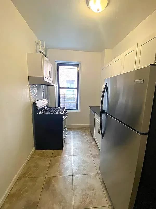 2719 Morris Avenue #1-E, Bronx, NY 10468 100