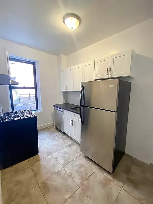 2719 Morris Avenue #1-E, Bronx, NY 10468 100