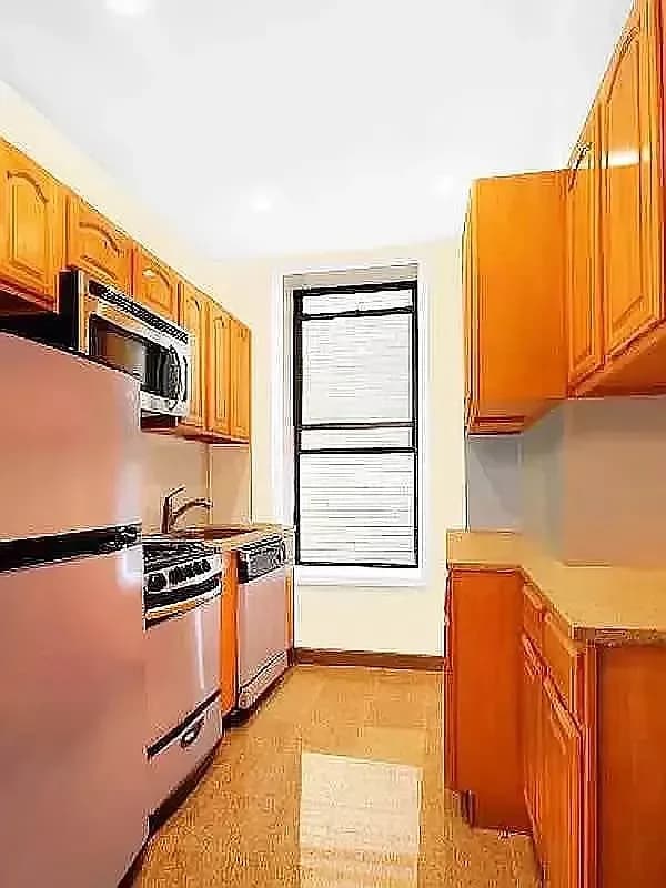 324 East 52 Street #5B, Manhattan, NY 10022 apartment_kitchen 1