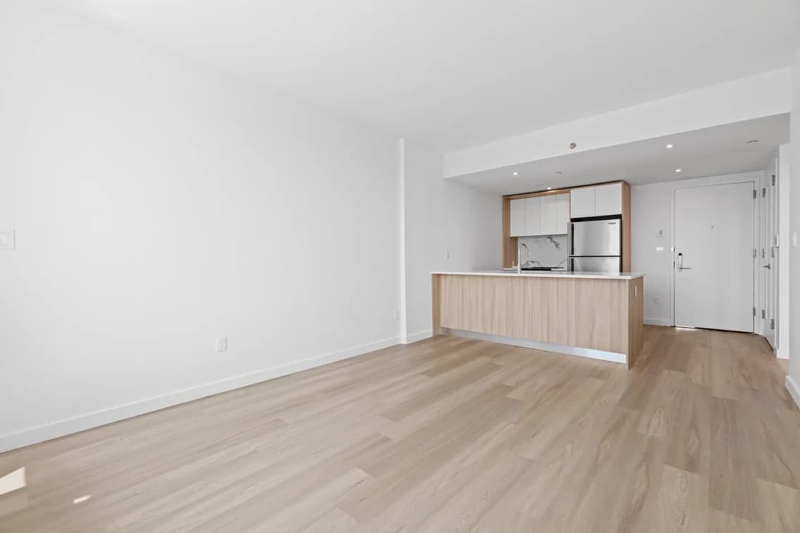 71-82 Parsons Boulevard #803, Queens, NY 11365 1