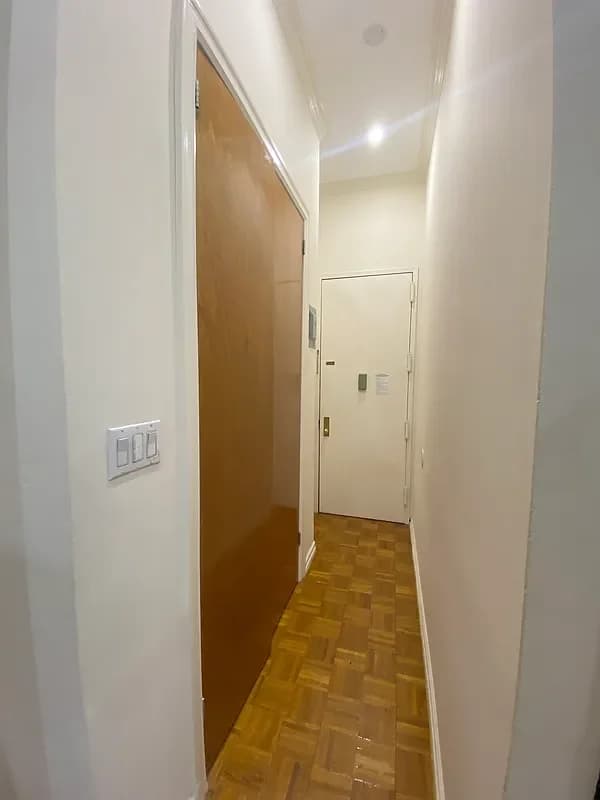 304 West 92 Street #1J, Manhattan, NY 10025 apartment_entry 1