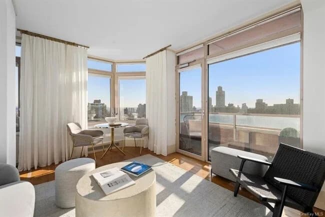 30 East 85 Street #PENTHOUSE, Manhattan, NY 10028