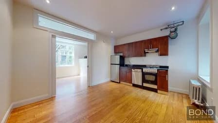 207 West 11 Street #1D, Manhattan, NY 10014