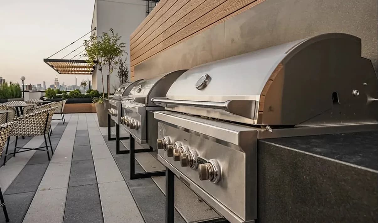 260 Gold Street #608, Brooklyn, NY 11201 amenity_roof_deck 10