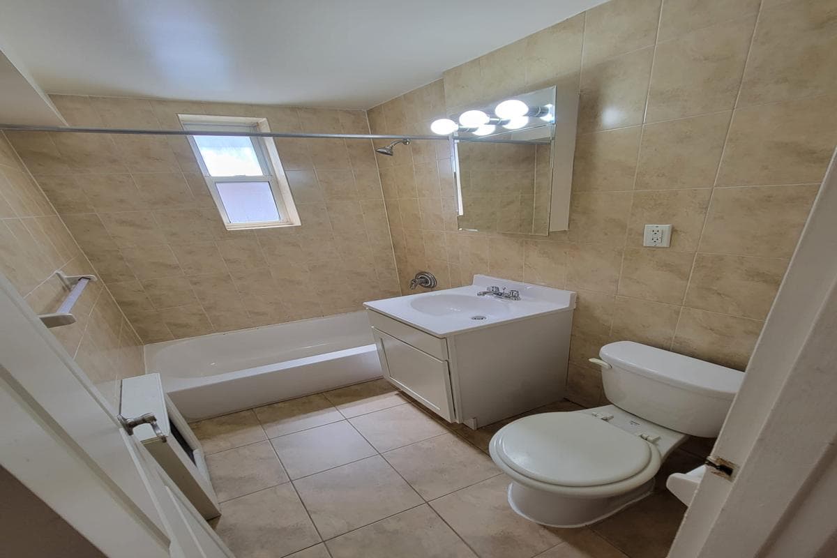 1445 Shore Parkway #3B, Brooklyn, NY 11214