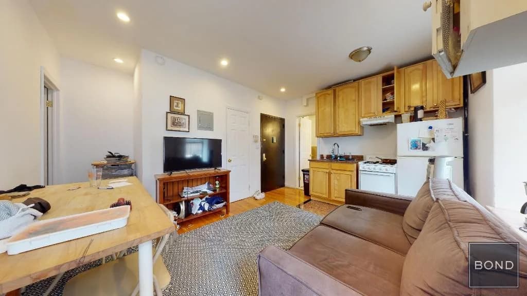 104 2 Avenue #1B, Manhattan, NY 10003 1