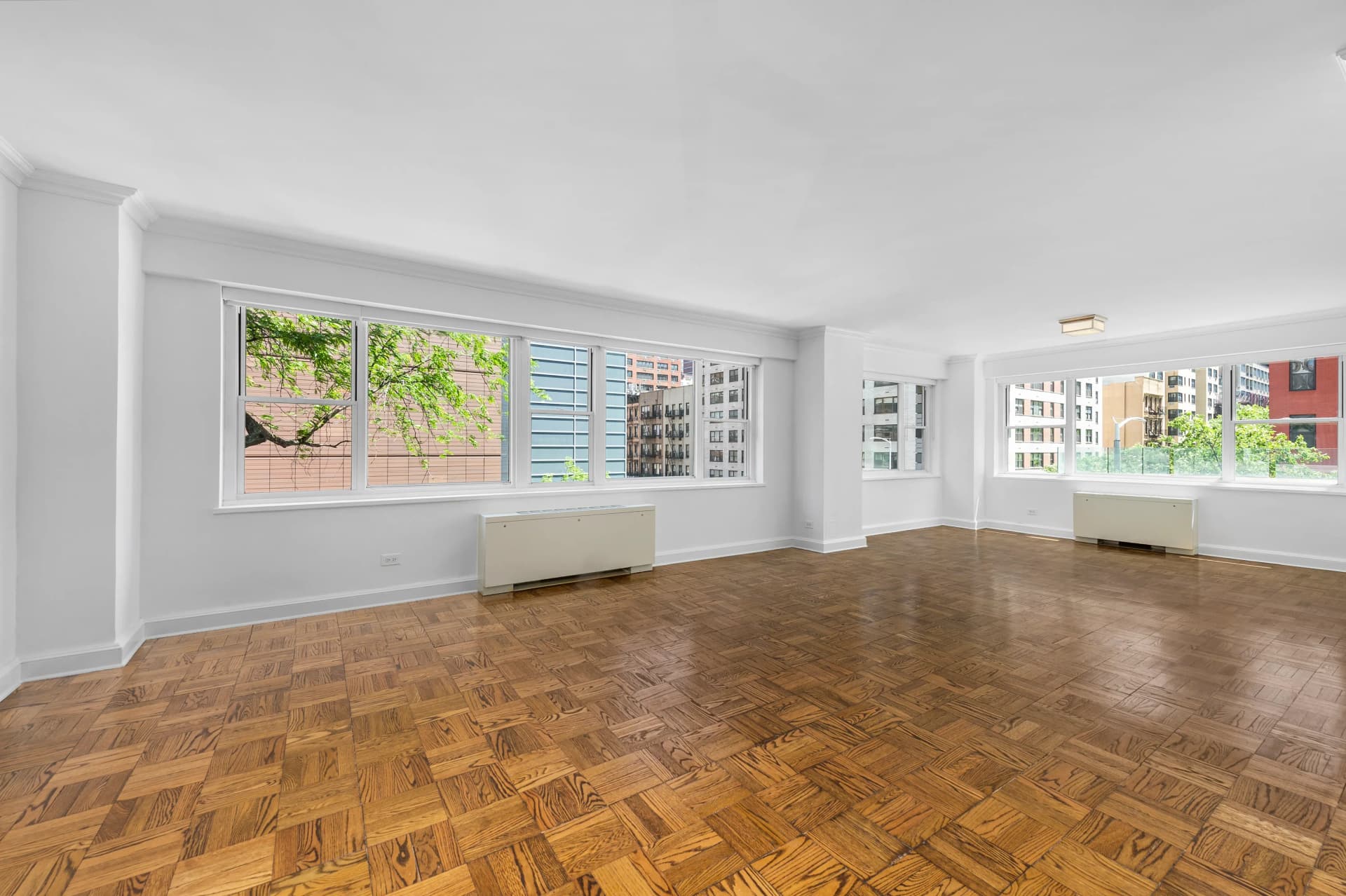 215 East 68 Street #2T, Manhattan, NY 10065 apartment_living_room 1