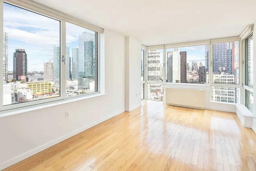 Townsend 350 West 37 Street #23E, Manhattan, NY 10018 apartment_living_room 1