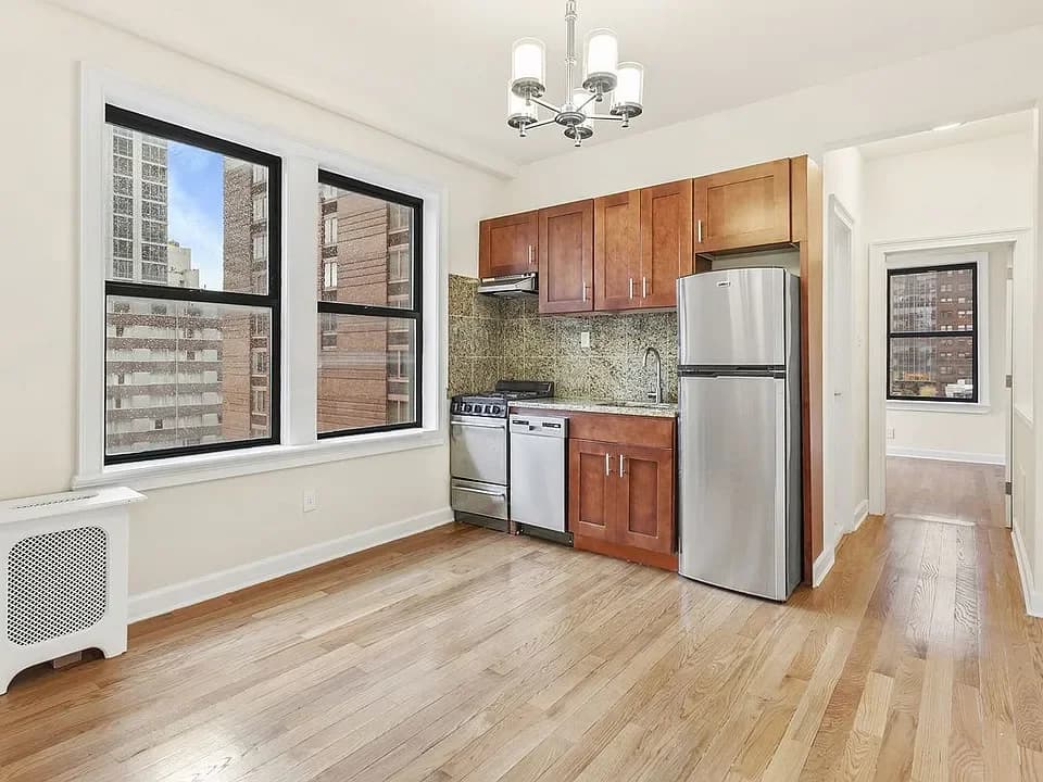 245 West 51 Street #602, Manhattan, NY 10019 apartment_kitchen 1