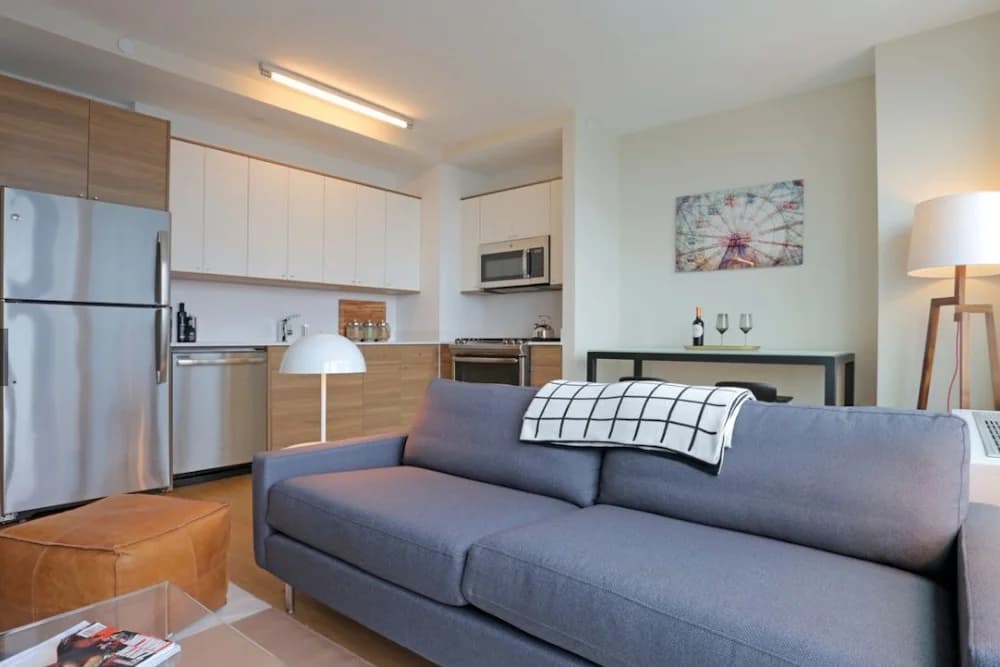 Eagle Lofts 43-22 Queens Street #3905, Queens, NY 11101 1