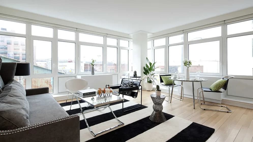 175 Kent Avenue #421, Brooklyn, NY 11249 apartment_living_room 1