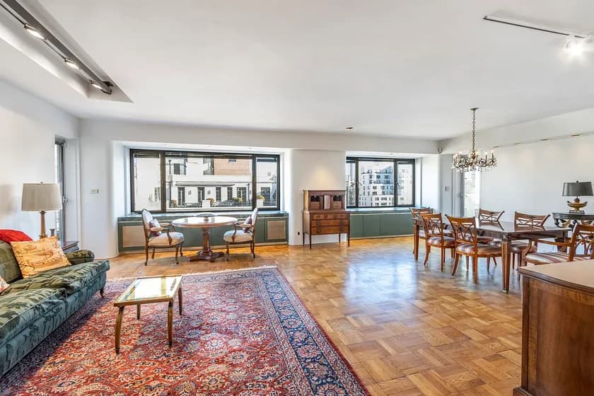 350 E 79 St #19B, Manhattan, NY 10075 apartment_living_room 1