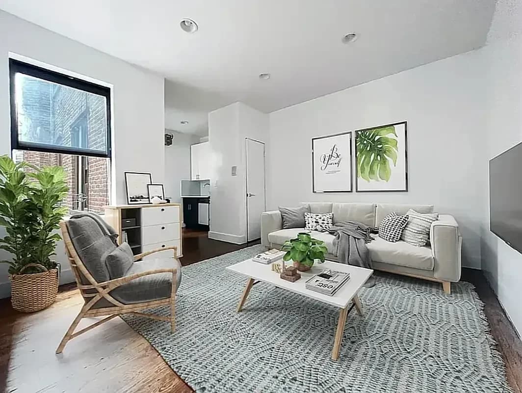 565 West 139 Street #60, Manhattan, NY 10031 apartment_living_room 1