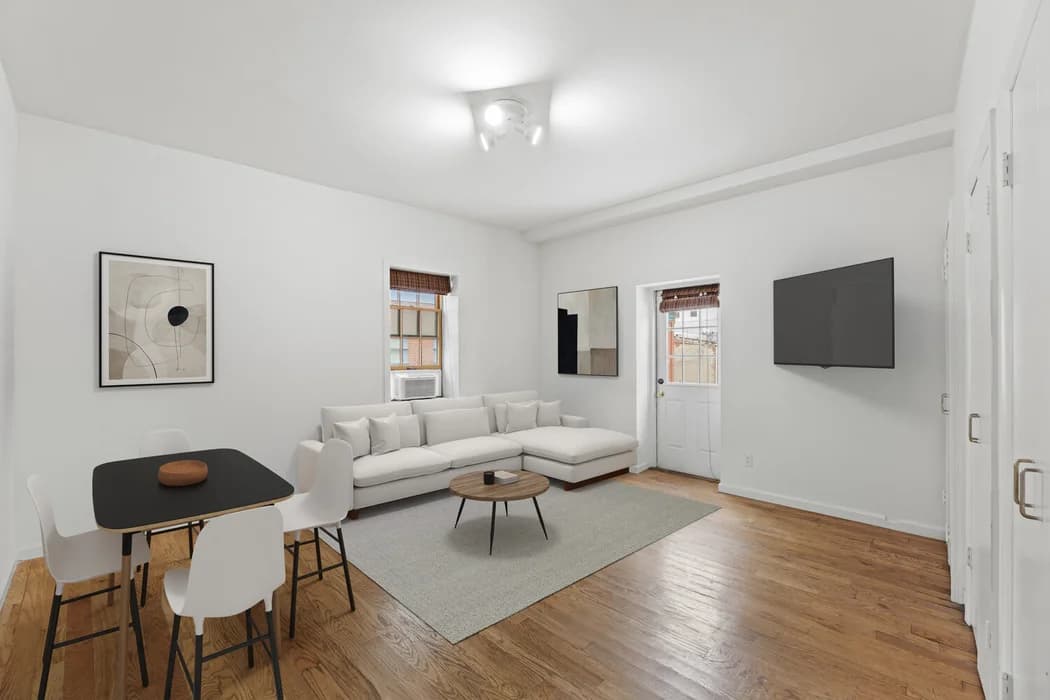 257 Water St #5BB, Manhattan, NY 10038 1