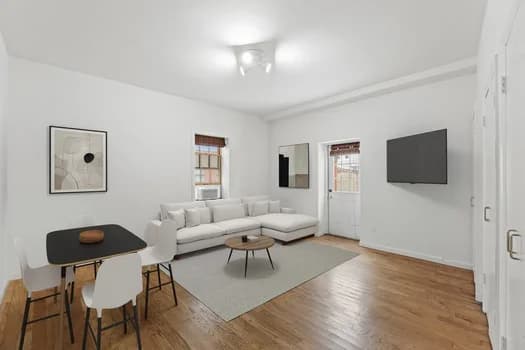 257 Water St #5BB, Manhattan, NY 10038 - Image 1