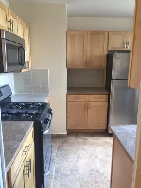 104-20 Queens Boulevard #16V, Queens, NY 11375 apartment_kitchen 1