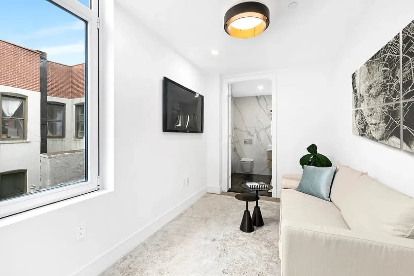 101 East 2 Street #5C, Manhattan, NY 10009 apartment_living_room 1