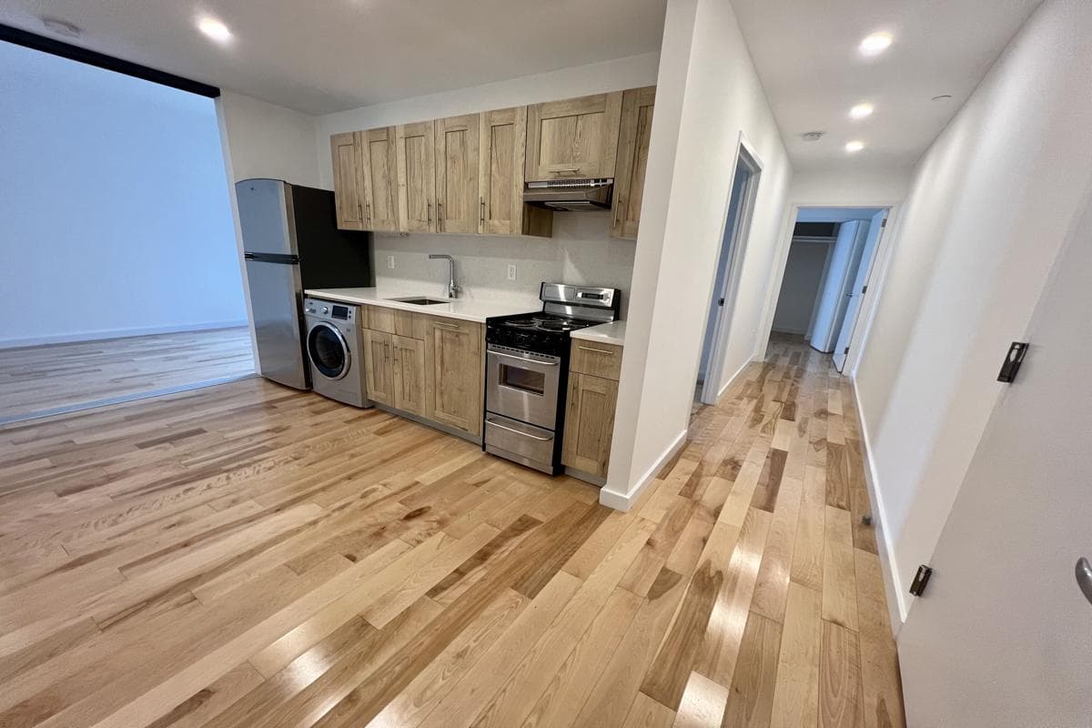 63 West 104 Street #104, Manhattan, NY 10025 apartment_kitchen 1