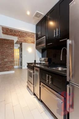 336 East 18 Street #CW, Manhattan, NY 10003 - Image 1