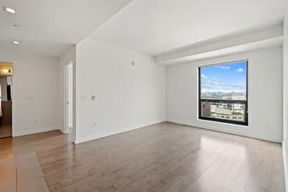 11-39 49 Avenue #1104, Queens, NY 11101