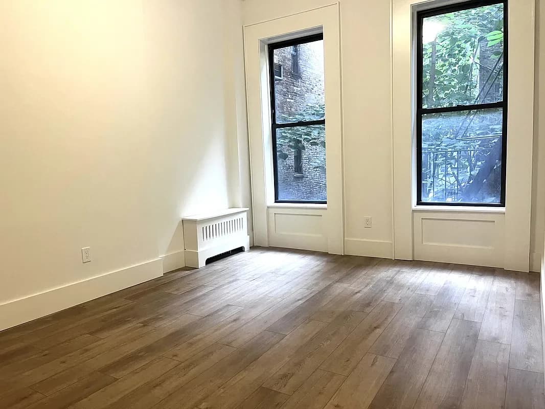 44 West 96 Street #6-D, Manhattan, NY 10025 apartment_living_room 1