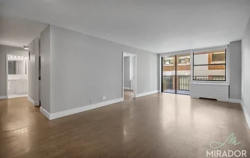330 East 39 Street #14M, Manhattan, NY 10016