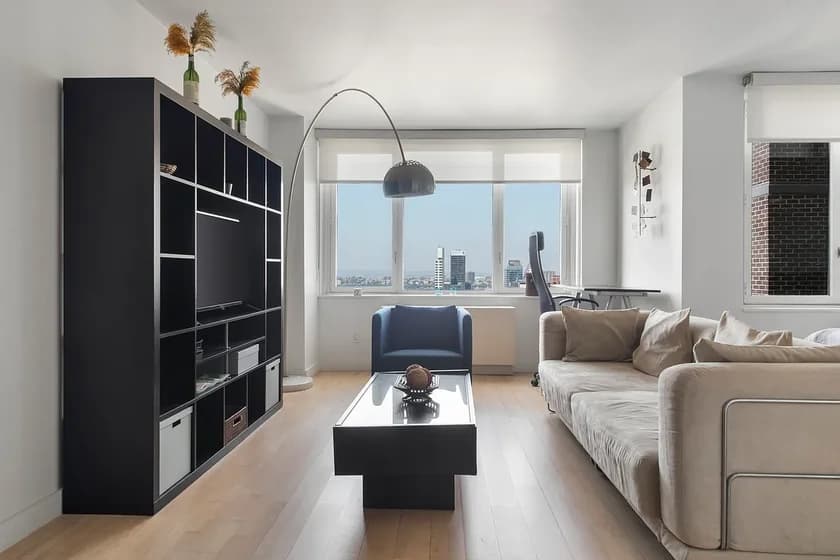 322 West 57 Street #PH56K, Manhattan, NY 10019 apartment_living_room 1