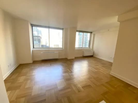 400 West 63 Street #1104, Manhattan, NY 10069