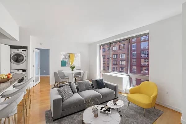 555 West 23 Street #N-11J, Manhattan, NY 10011