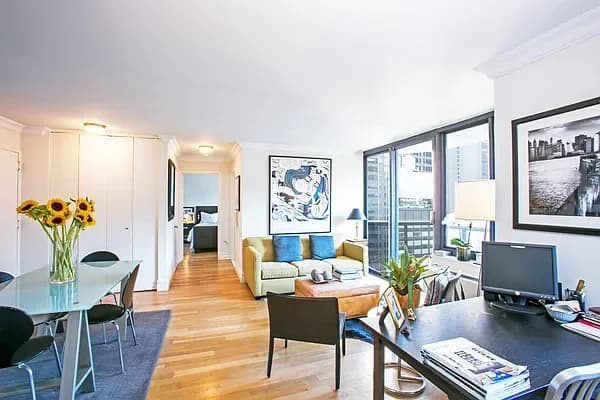 235 West 48 Street #28B, Manhattan, NY 10019