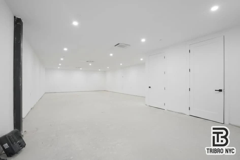 141 Meserole Street #1a, Brooklyn, NY 11206 1