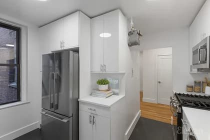 334 East 84 Street #3B, Manhattan, NY 10028