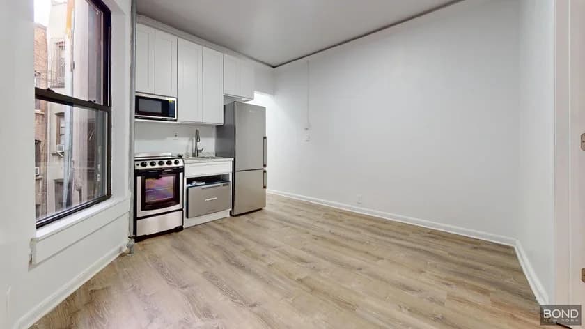 126 Mac Dougal Street #3C, Manhattan, NY 10012
