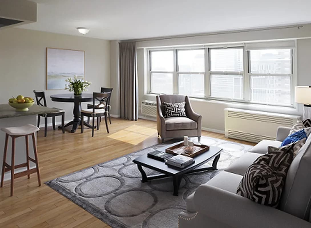 310 Greenwich Street #310-39E, Manhattan, NY 10013 apartment_living_room 1